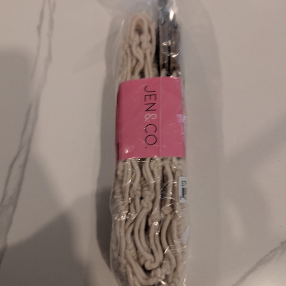 Jen And Co Woven Guitar Strap - Picture 1 of 3